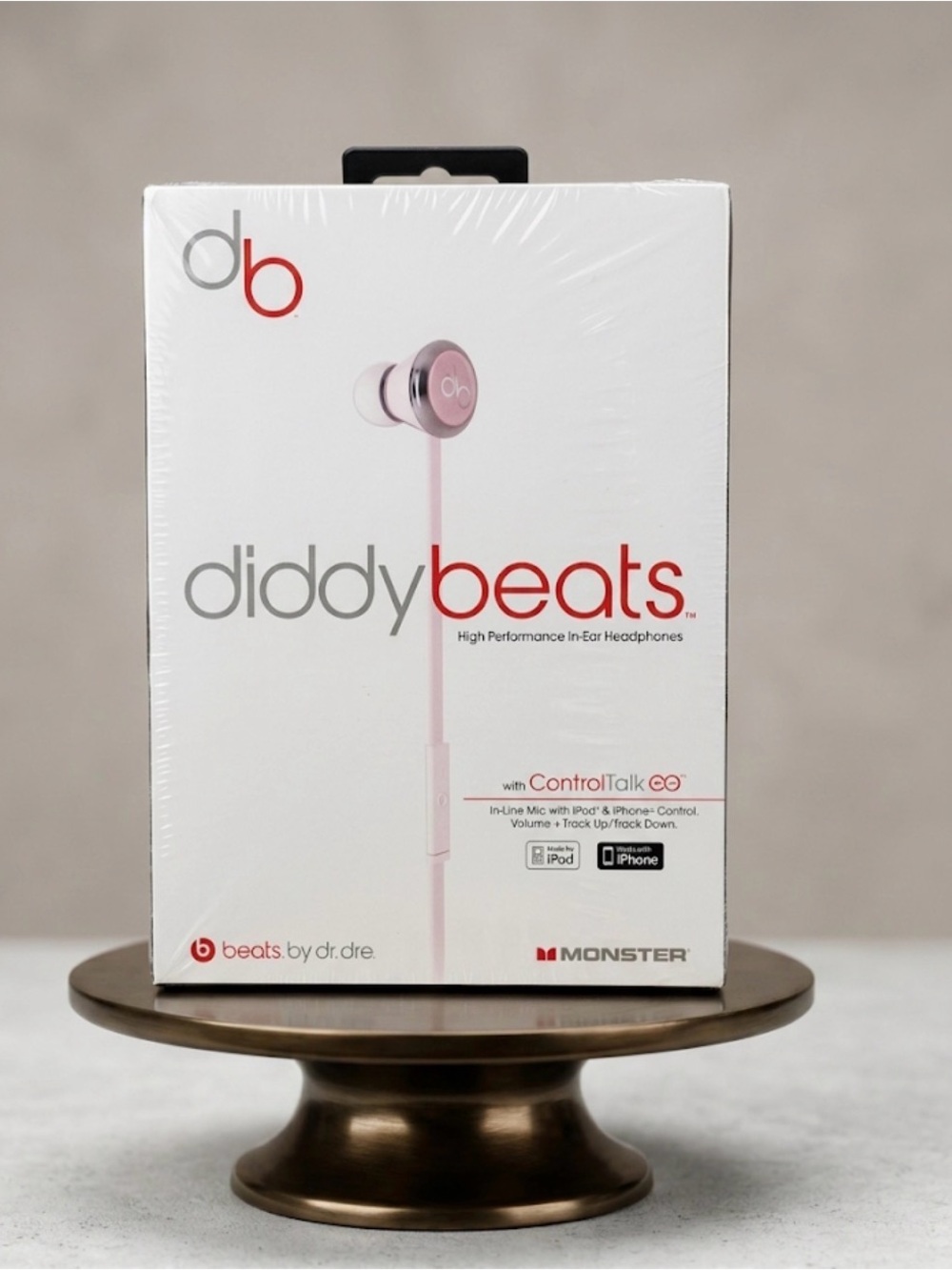RARE NIB Diddy Beats by Dre- Pink In-Ear Headphones with ControlTalk